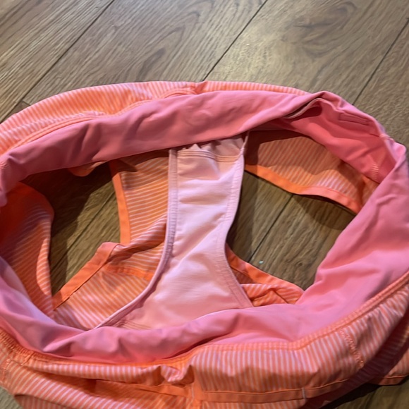 Lululemon shorts - Picture 4 of 4